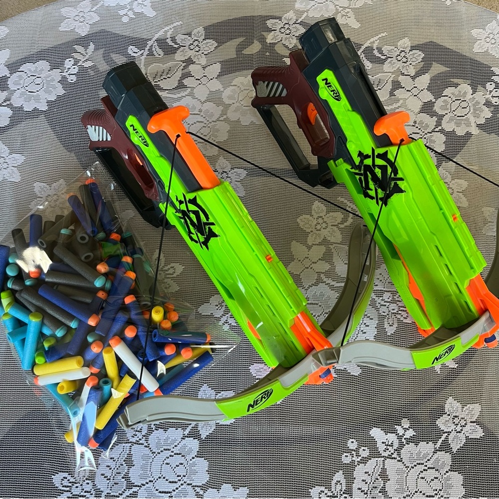 2 Nerf Zombie Green Orange Crossbow Set Boys Girls Adventure Fun Games Toys